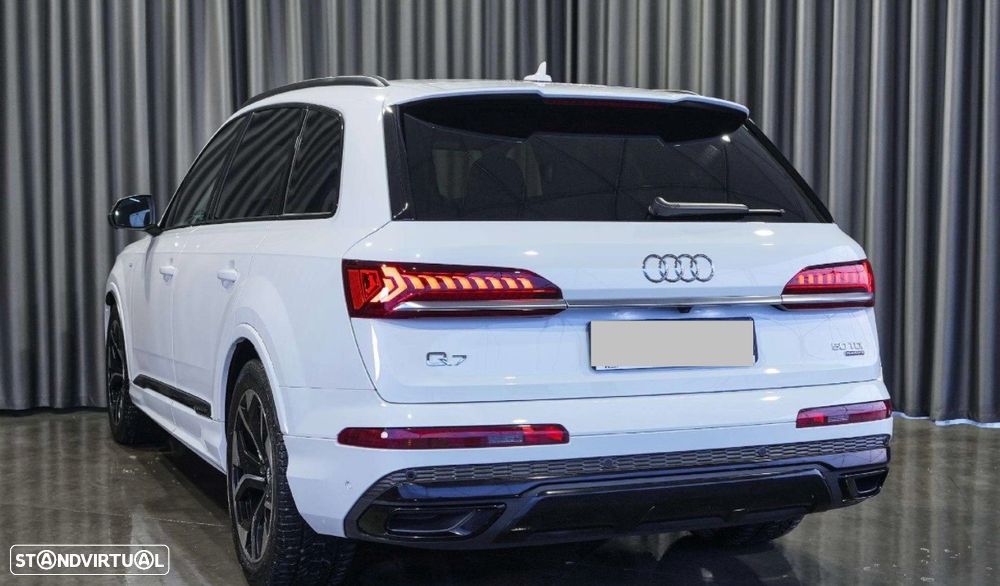 Audi Q7 55 TFSI e quattro tiptronic S line - 9
