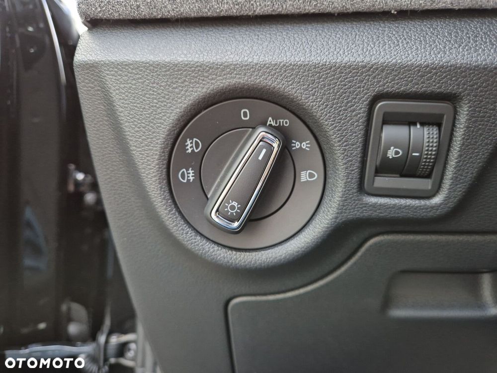 Skoda Kamiq 1.0 TSI Drive - 21