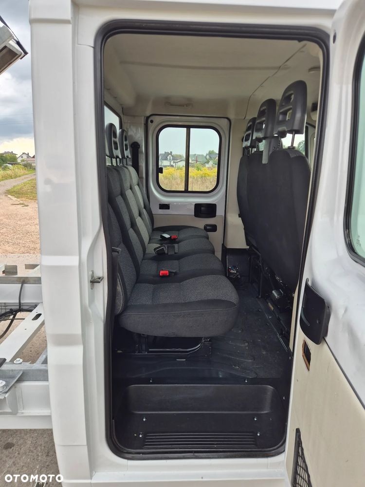 Fiat DUCATO MAXI 2.3 POWER 180KM KIPER DUBEL BRYGADÓWKA 7 0SÓB SALON PL 2017R - 32