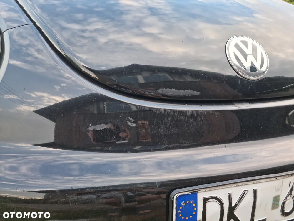 Volkswagen New Beetle - 7
