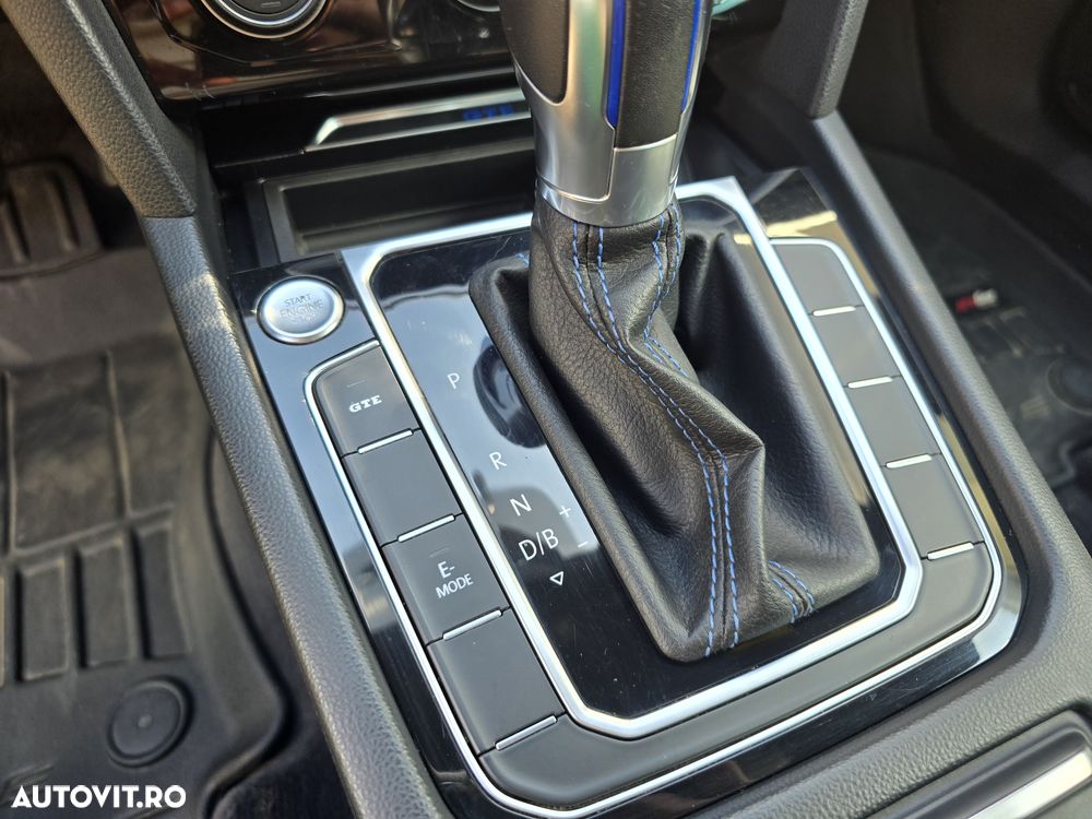 Volkswagen Passat 1.4 TSI DSG GTE - 28