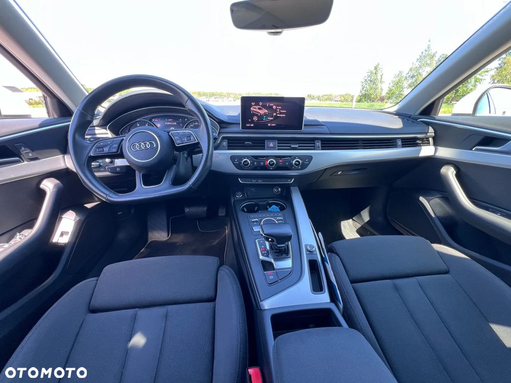 Audi A4 Avant 2.0 TDI DPF clean diesel multitronic Ambiente - 12