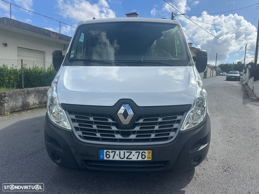 Renault Master 2.3 DCI Nacional - 2