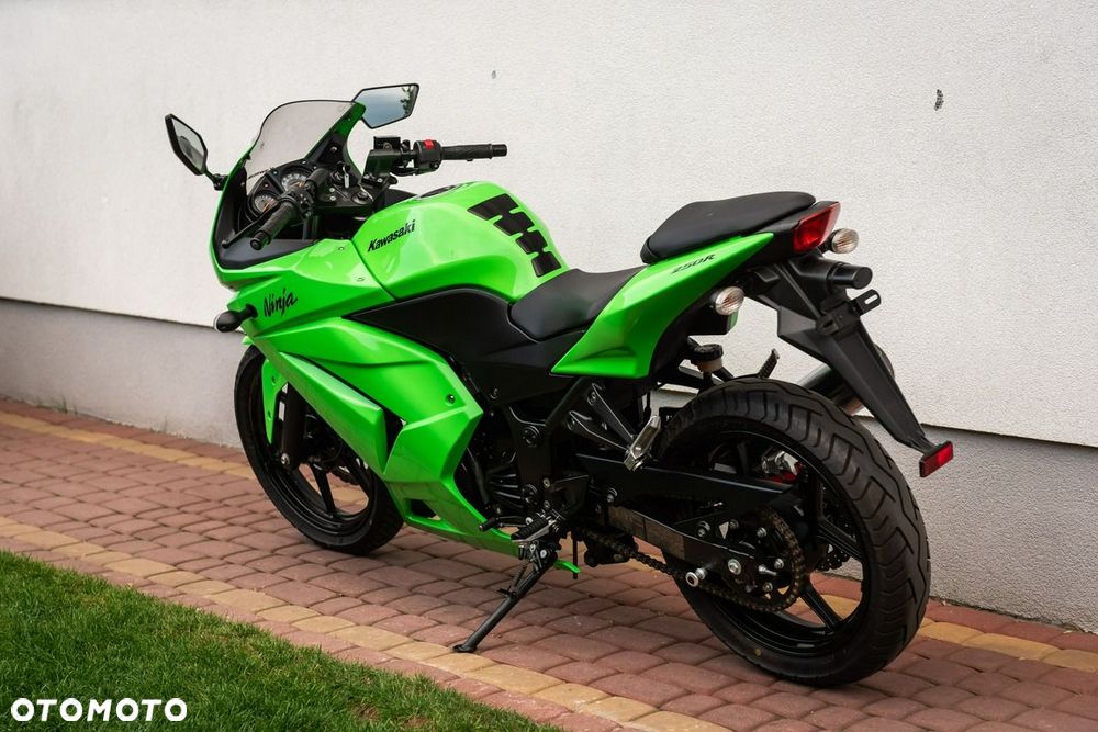Kawasaki Ninja - 5