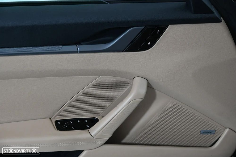 Porsche 911 (992) Carrera 4 PDK - 27