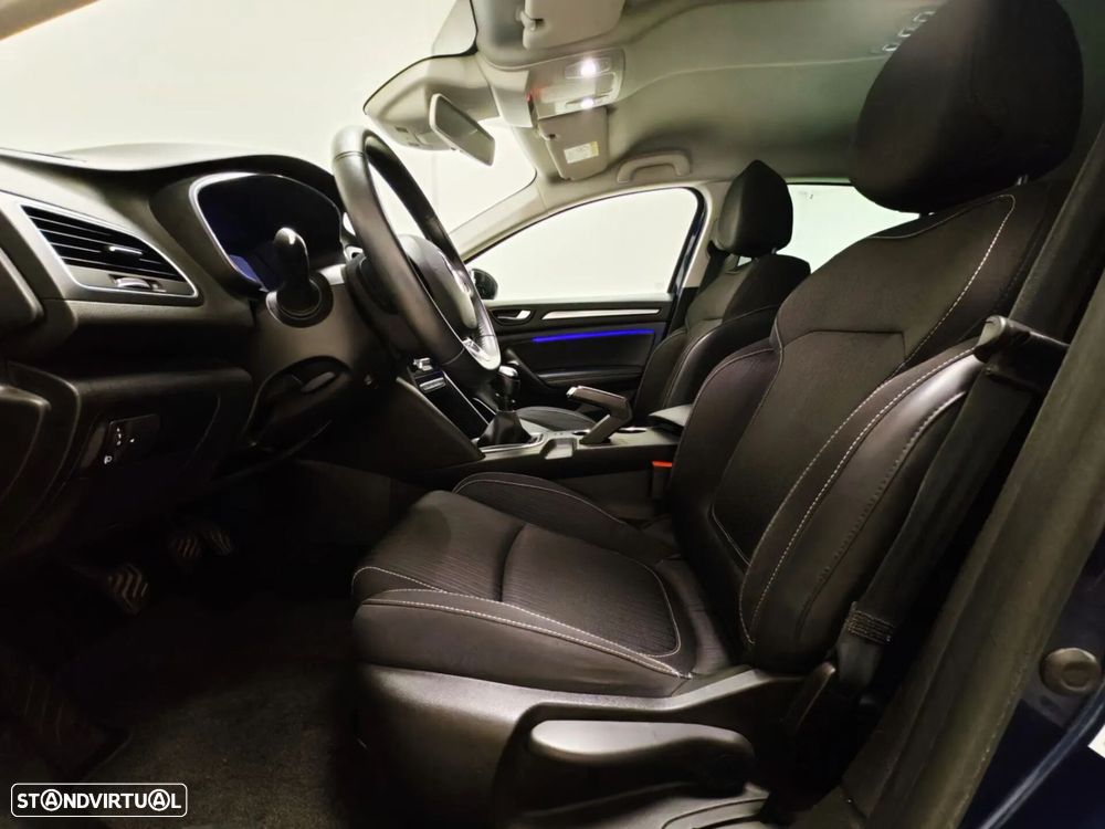 Renault Mégane 1.3 TCe Limited J17 - 48