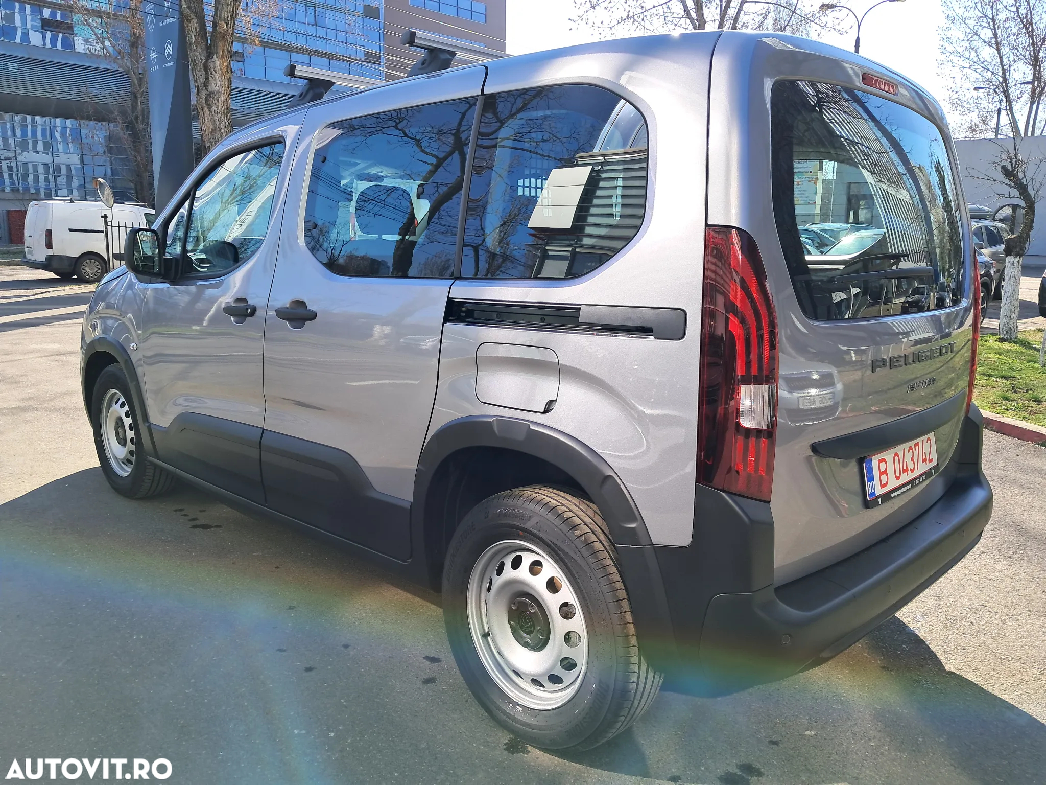 Peugeot Rifter 1.5 BlueHDI 100 CP S&S BVM6 Active Pack - 6
