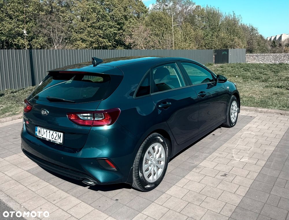 Kia Ceed - 4