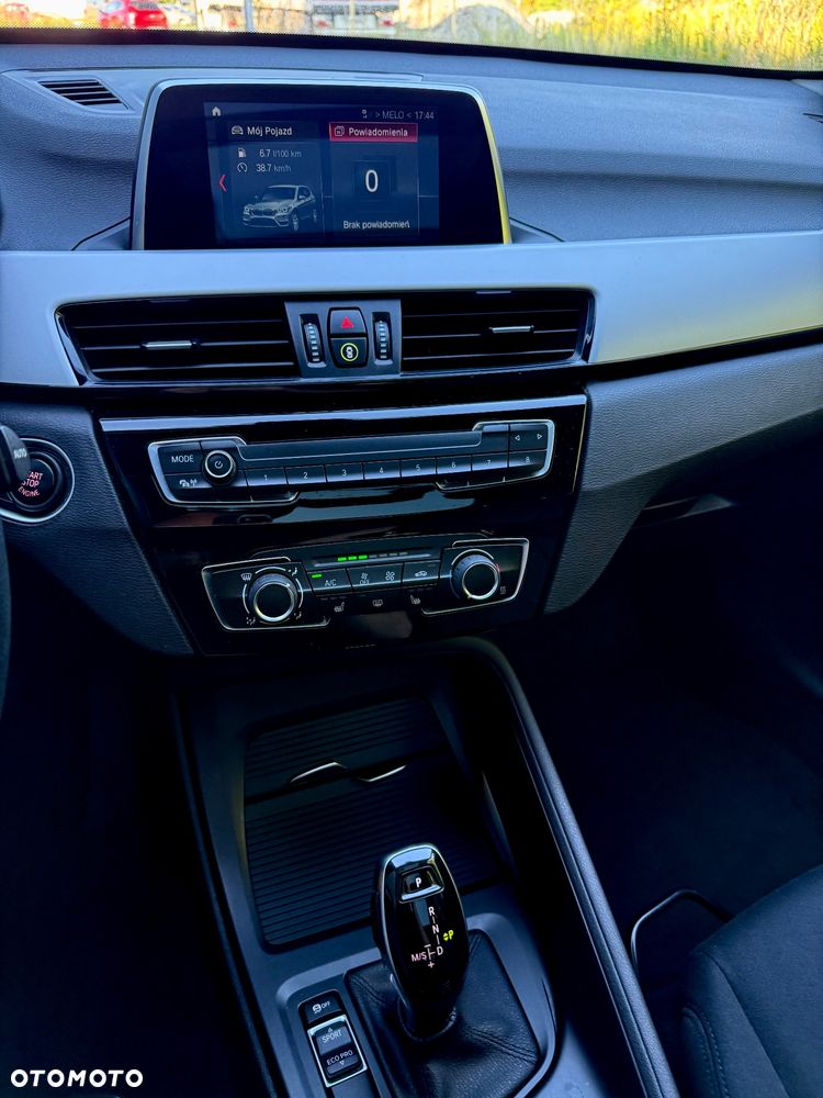 BMW X1 sDrive18d - 20