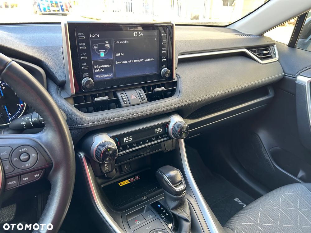 Toyota RAV4 - 23