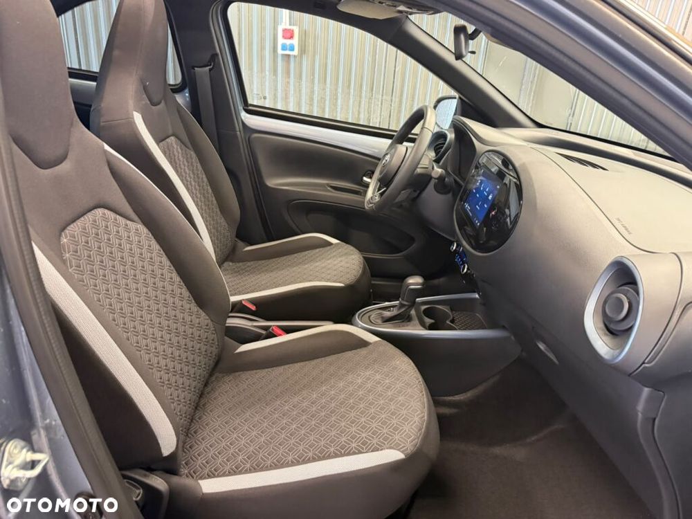 Toyota Aygo X S-CVT Air Teamplayer - 18