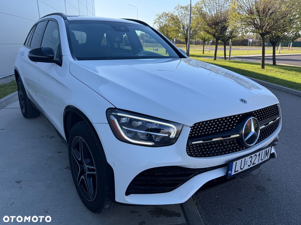 Mercedes-Benz GLC 300 4Matic 9G-TRONIC AMG Line - 19