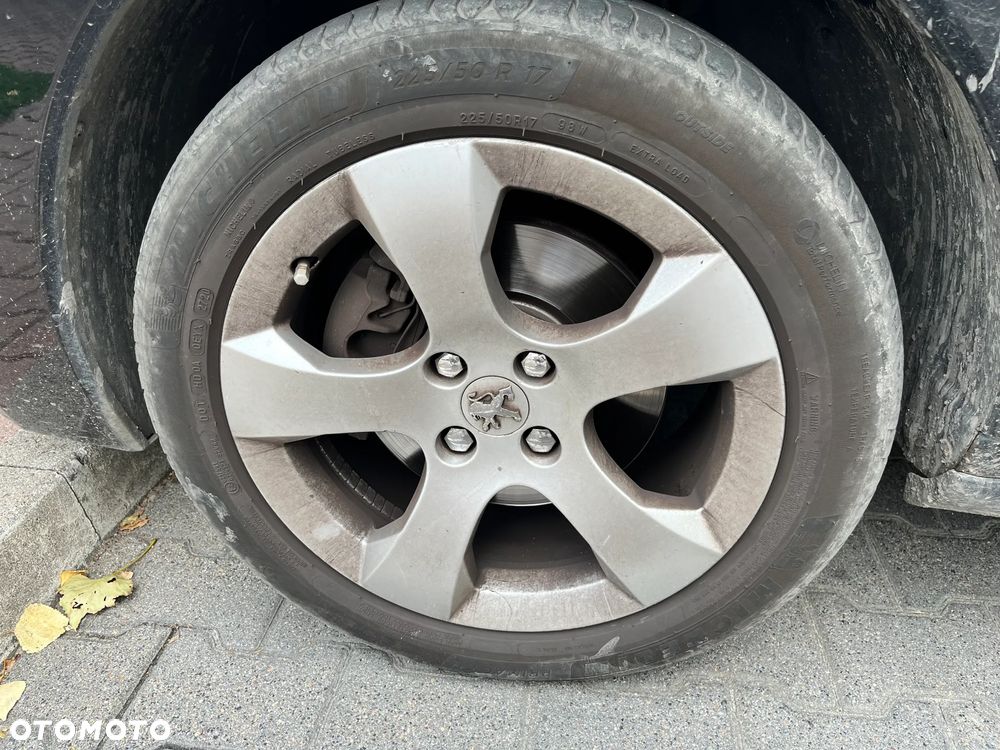 Peugeot 3008 1.6 Premium - 16