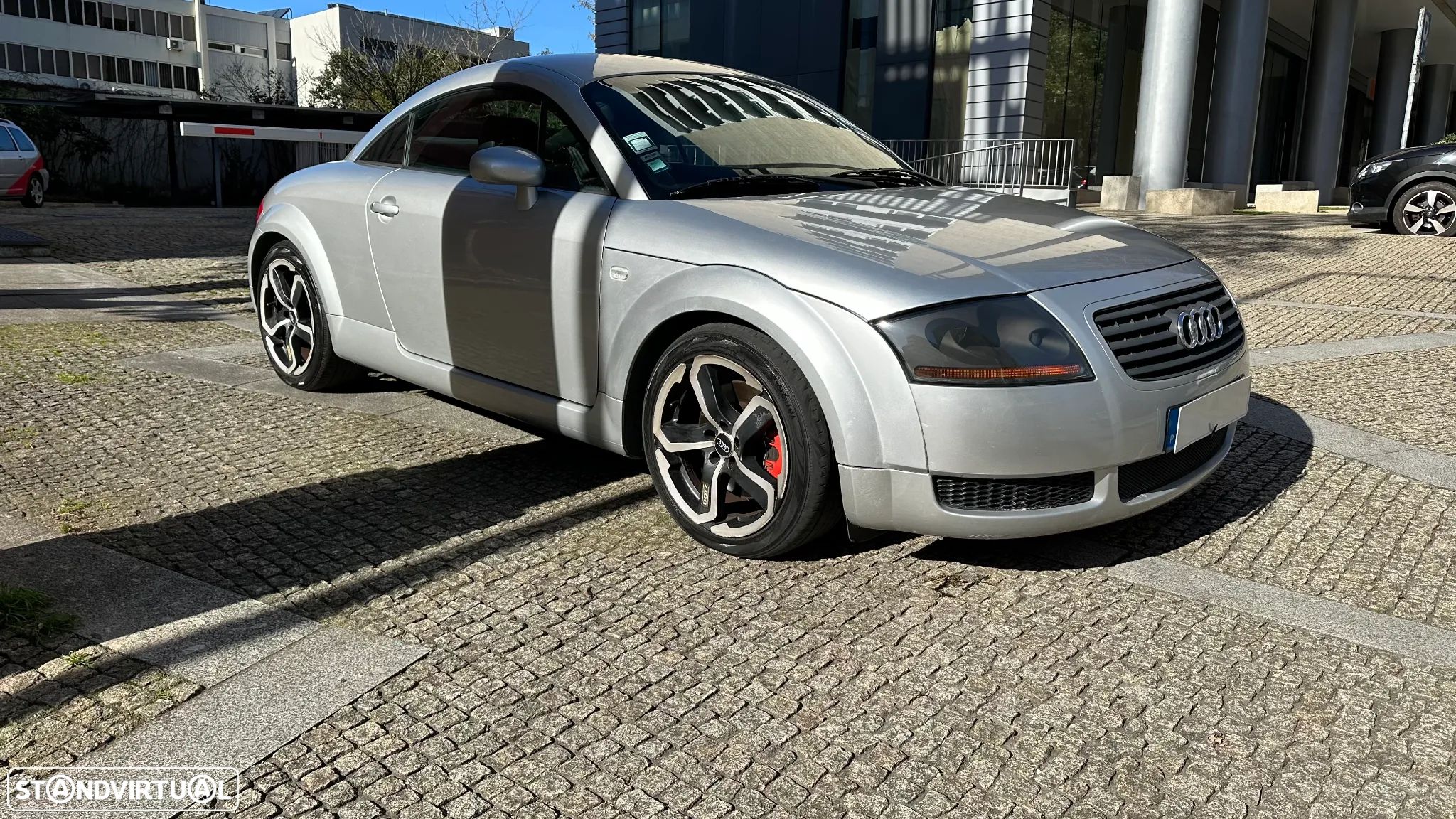 Audi TT Coupé 1.8 T S-line - 9