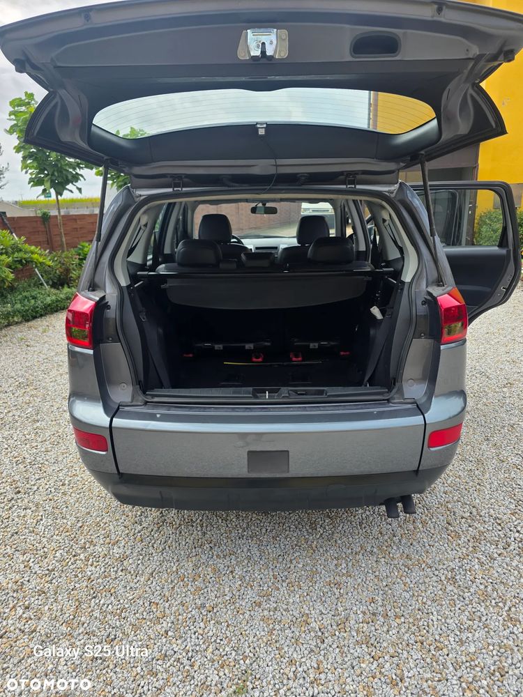 Peugeot 4007 2.2HDi Premium - 16