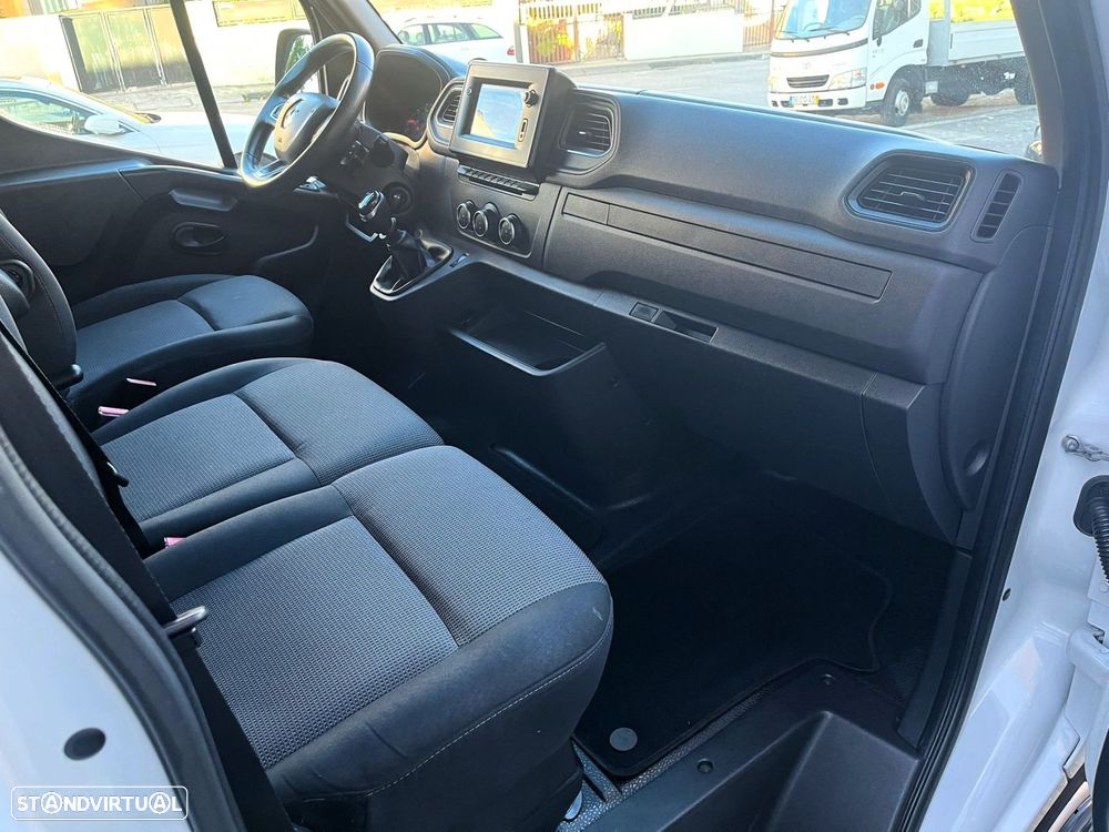 Renault Master 2.3 dCi L2H2 - 75Mil km - 9