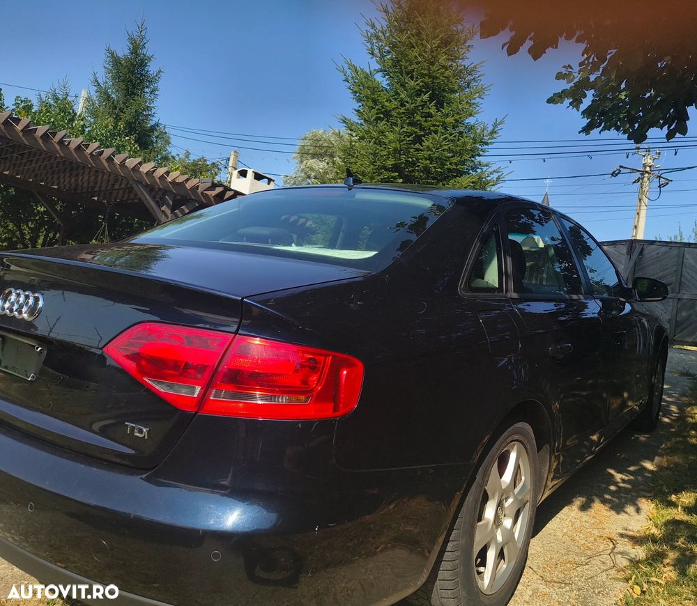 Audi A4 Limuzina - 4