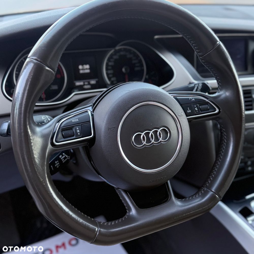 Audi A4 Avant 2.0 TFSI Flexible Fuel Quattro - 19