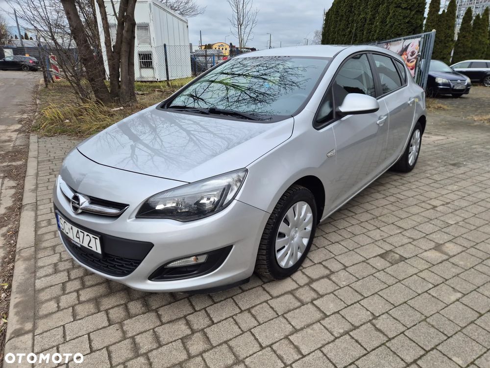 Opel Astra 1.6 Essentia EU6 - 2