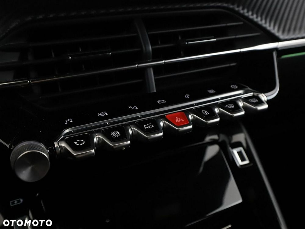 Peugeot 2008 PureTech 130 GT S&S EAT8 - 29