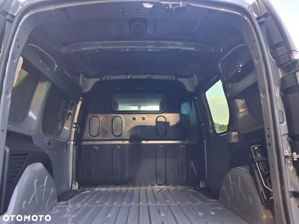 Renault Kangoo - 26