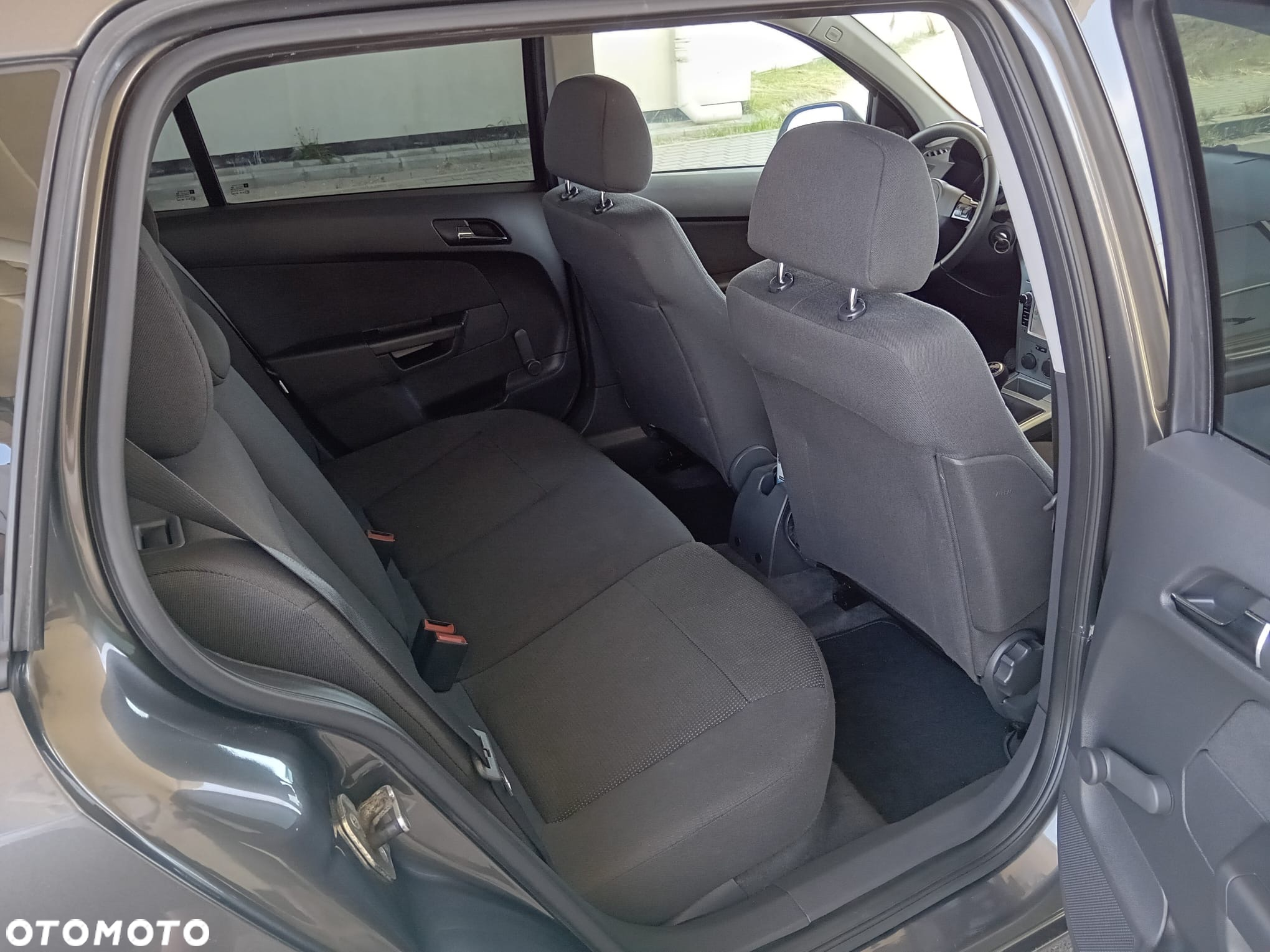 Opel Astra 1.4 Caravan Cosmo - 9