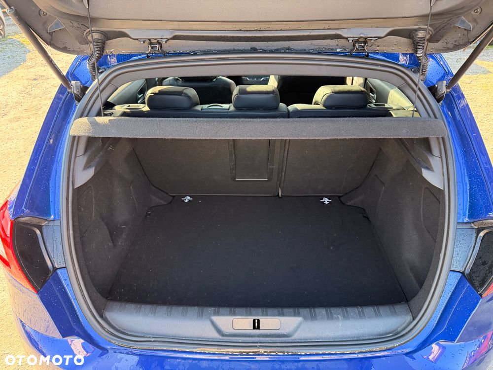 Peugeot 308 1.6 PureTech GPF GT S&S EAT8 - 15