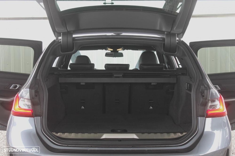 BMW 320 e Line Sport Auto - 35