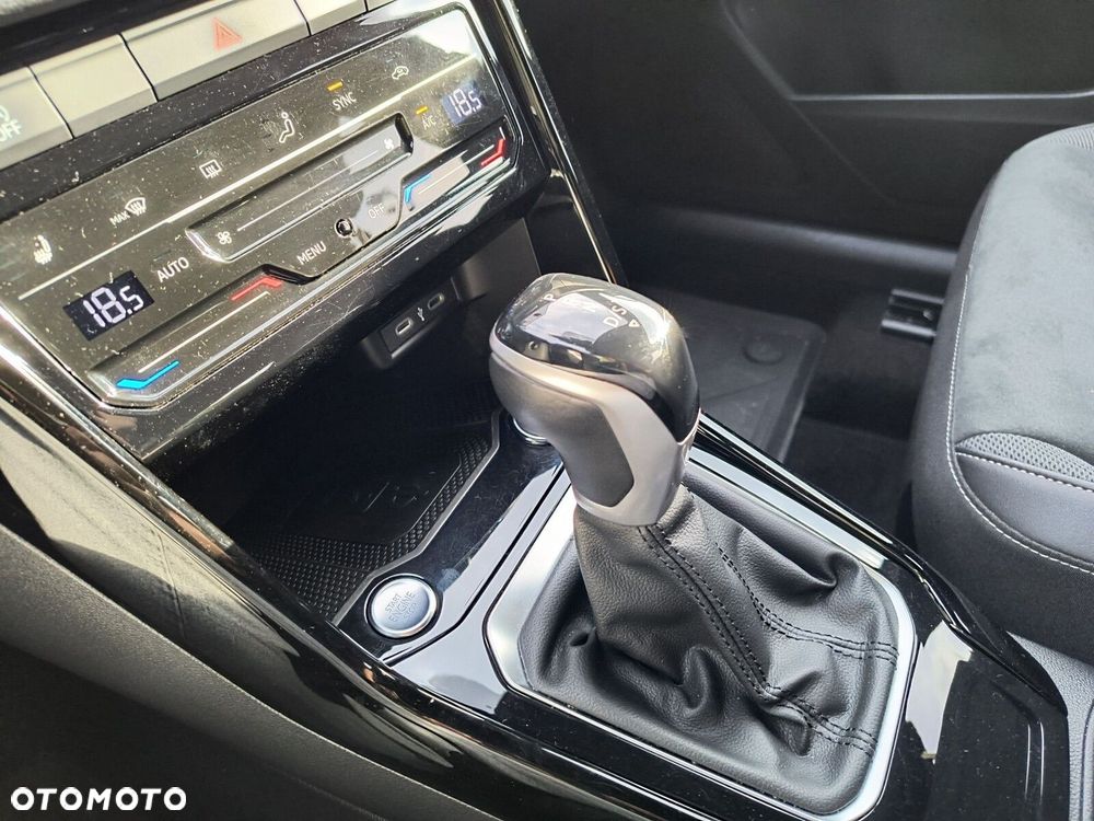 Volkswagen T-Roc 1.5 TSI Style DSG - 21