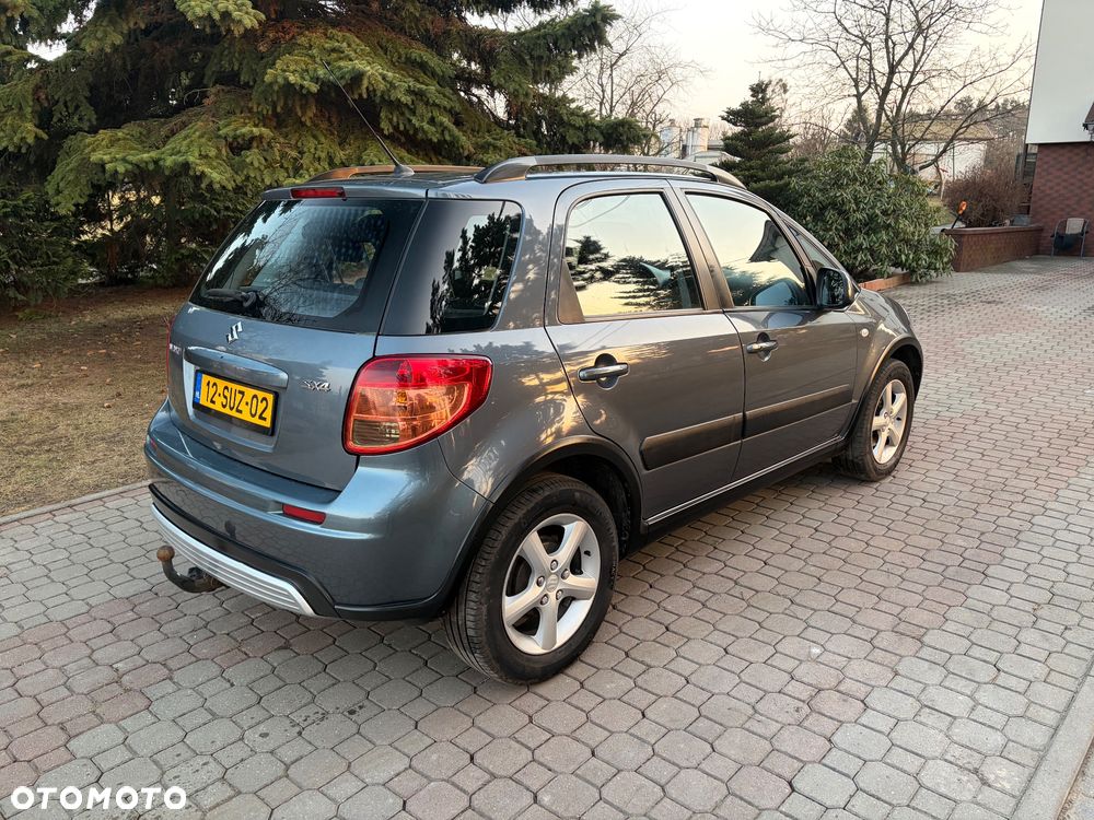 Suzuki SX4 1.6 GS / Premium - 6