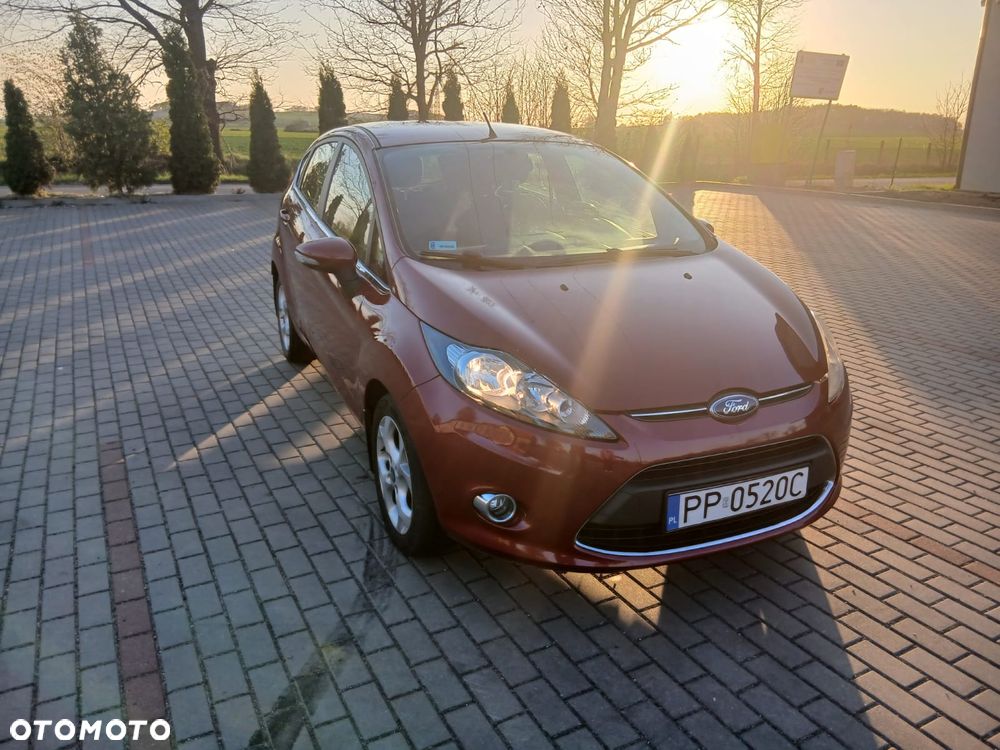 Ford Fiesta 1.25 Titanium EU5 - 10