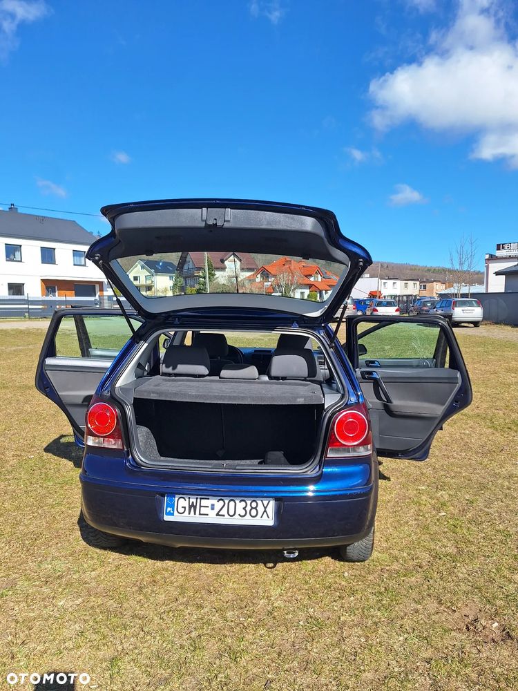 Volkswagen Polo 1.2 Tour Edition - 16