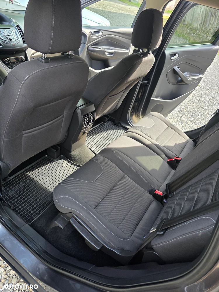 Ford Kuga 2.0 TDCi 4WD Trend - 9
