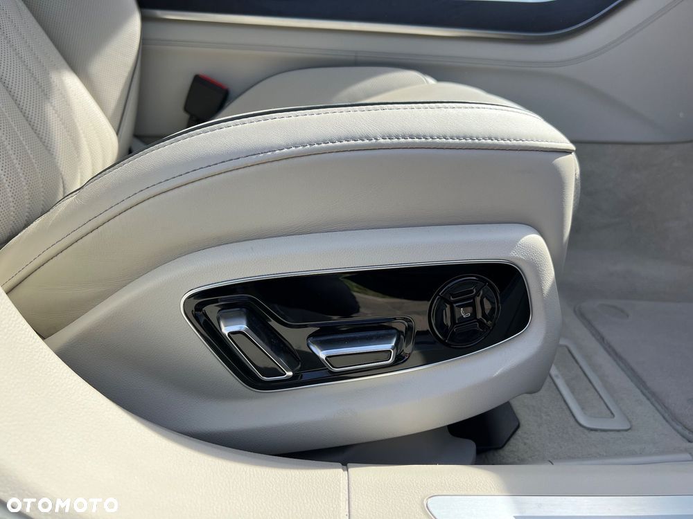 Audi A8 60 TFSI e Quattro Tiptronic - 9