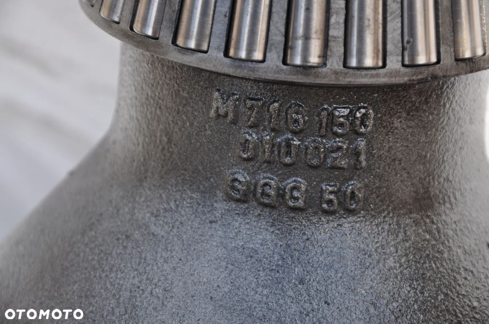 WAŁEK KOŁO TALERZOWE MASSEY FERGUSON 7480 6480 6485 - 5