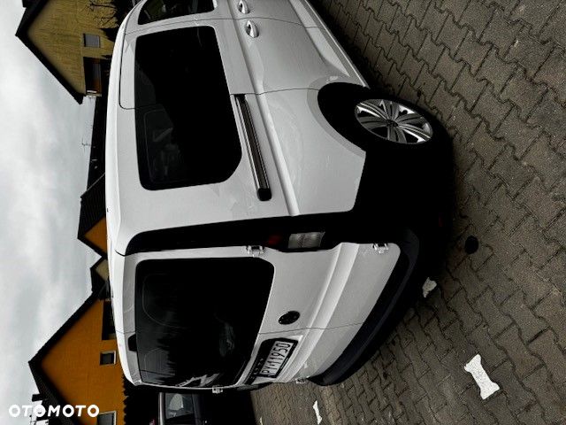 Volkswagen Caddy 2.0 TDI DSG - 6