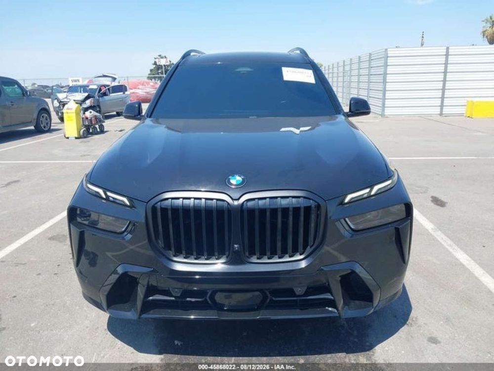 BMW X7 - 8