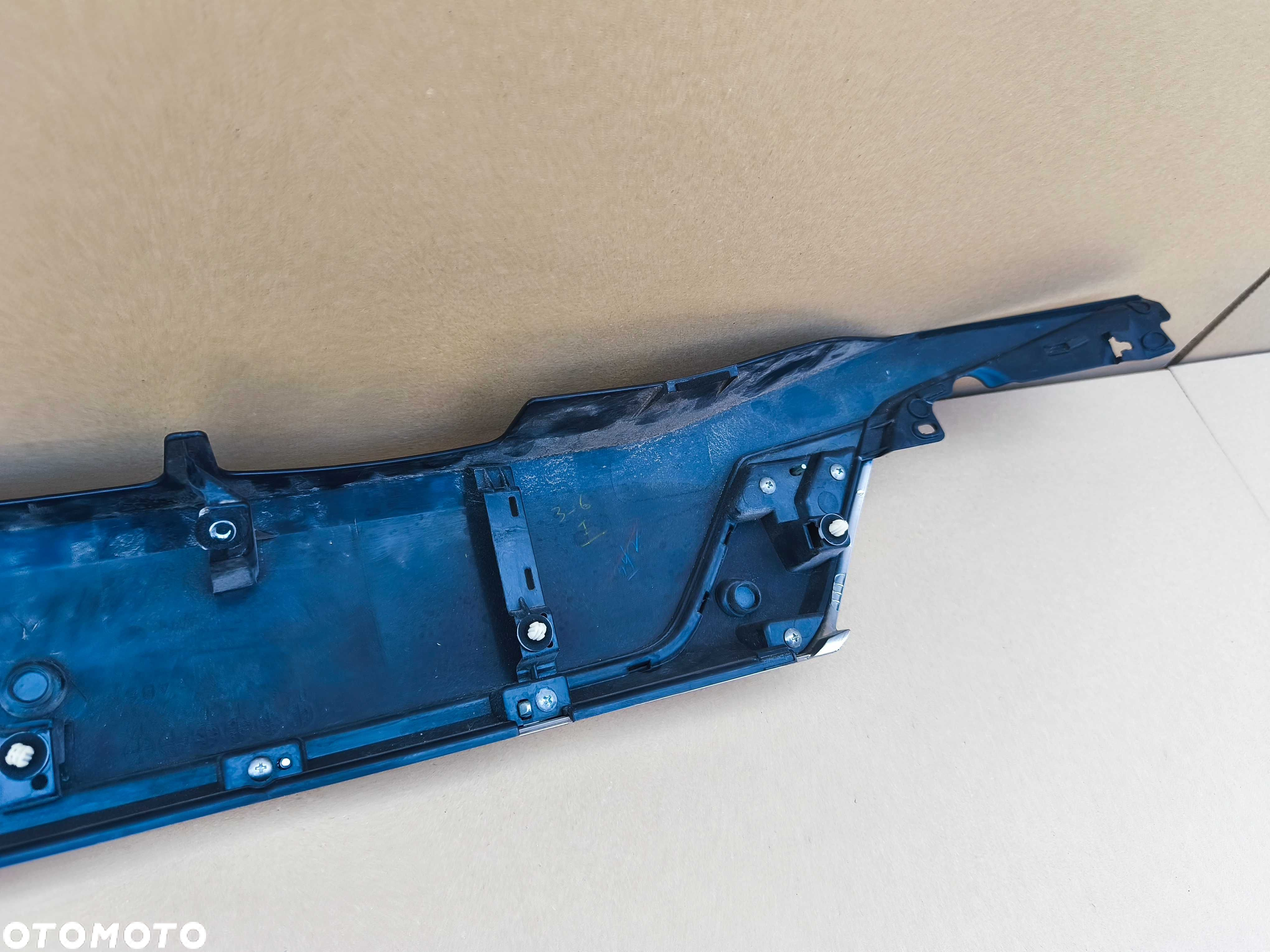Mitsubishi Outlander III lift blenda klapy tył listwa 5817A.265-02 - 7