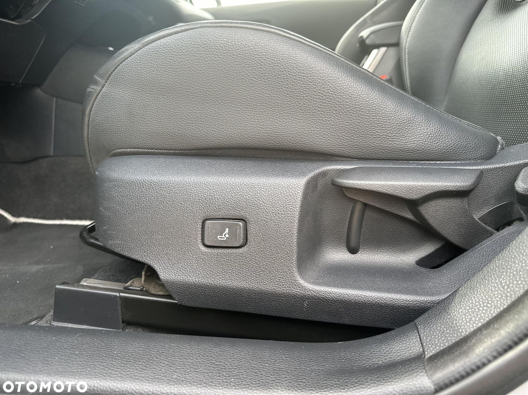 Toyota Corolla - 21