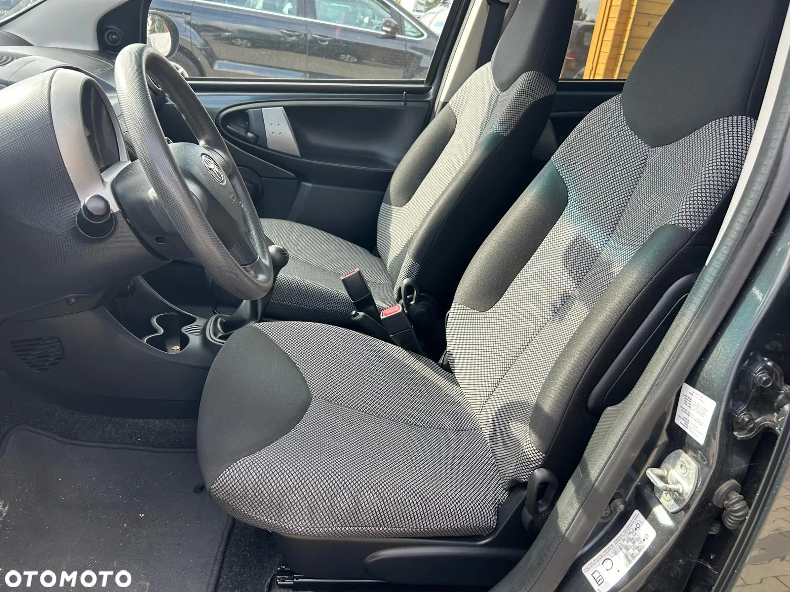 Toyota Aygo 1.0 VVT-i Sprint - 23