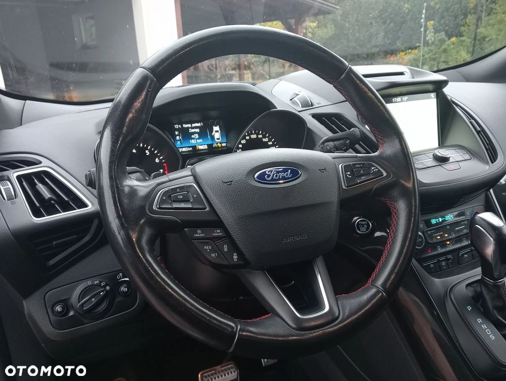Ford Kuga - 23