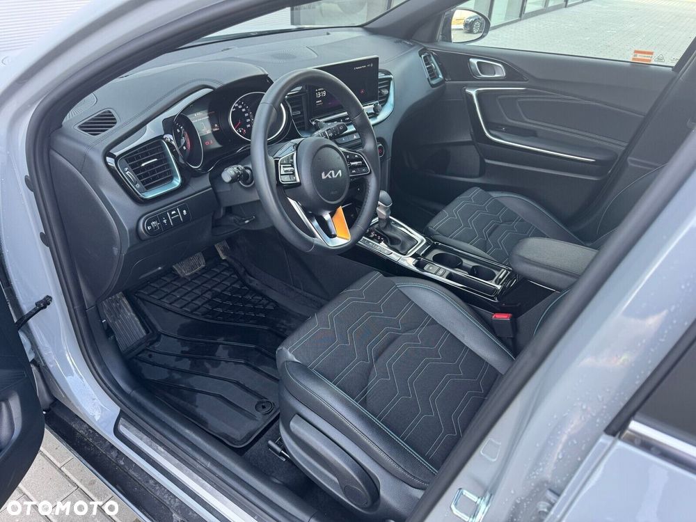 Kia XCeed - 6