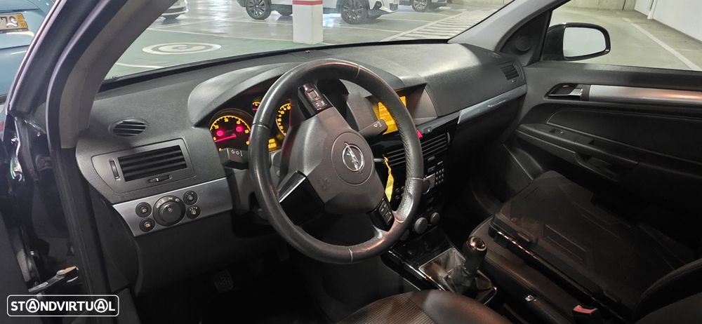 Opel Astra 1.7 CDTI Cosmo - 4