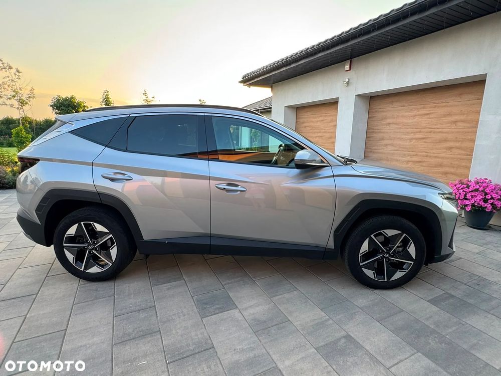Hyundai Tucson 1.6 T-GDi HEV Smart 2WD - 2