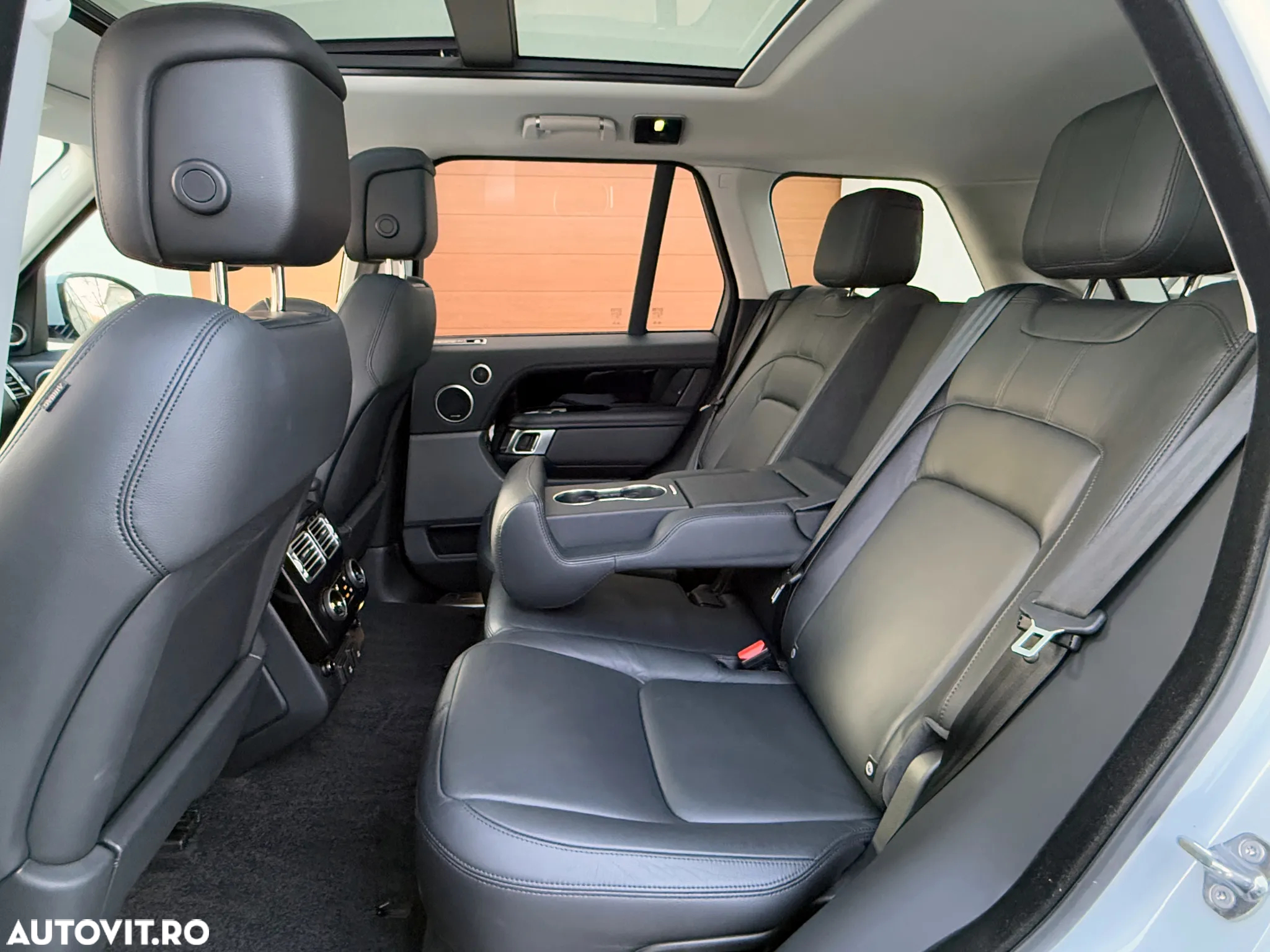Land Rover Range Rover Vogue - 8