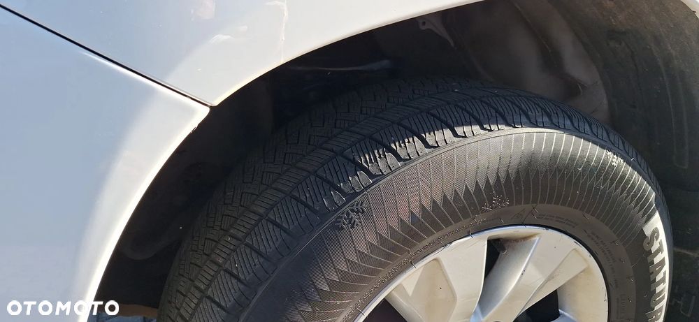 Toyota Hilux 4x4 Extra Cab Duty Comfort - 30