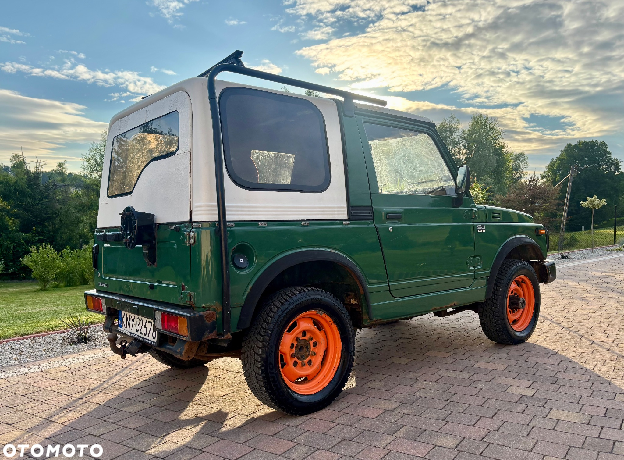 Suzuki SJ - 16