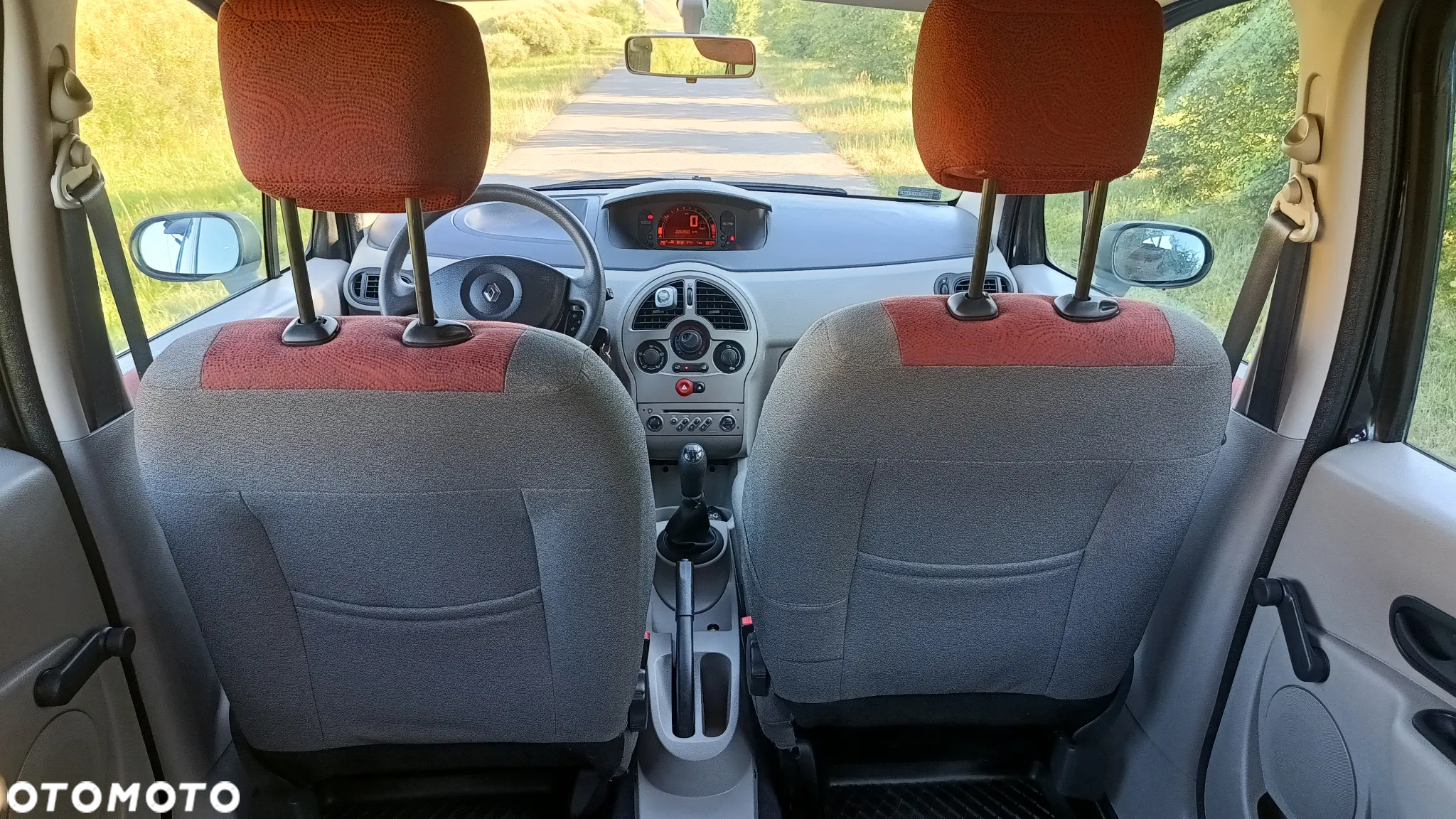 Renault Modus 1.6 16V Authentique - 10
