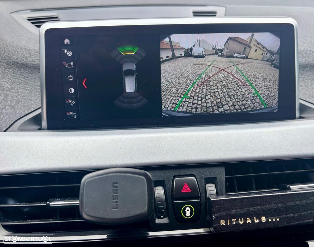 BMW X1 16 d sDrive Auto Pack M - 17