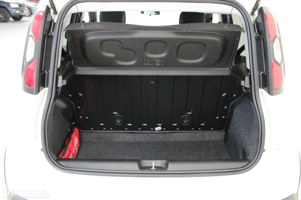 Fiat Panda 1.0 Hybrid City Cross - 24